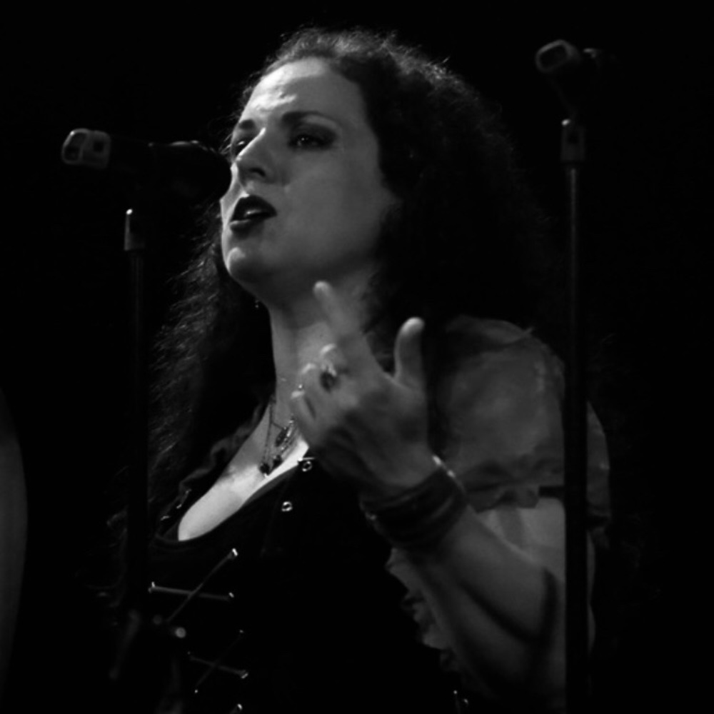 Meet your Posher, Nikki